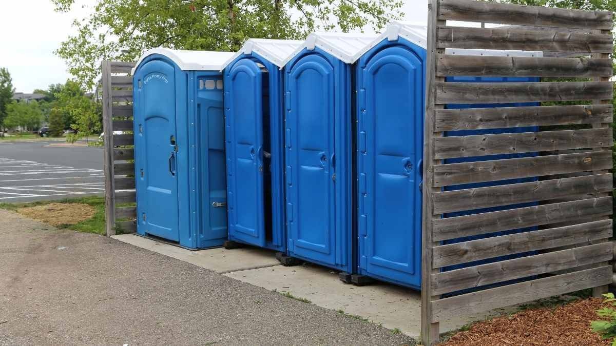 Porta Potty Rental Pros - Quality Portable Restroom Services in Evans, WA, 99126